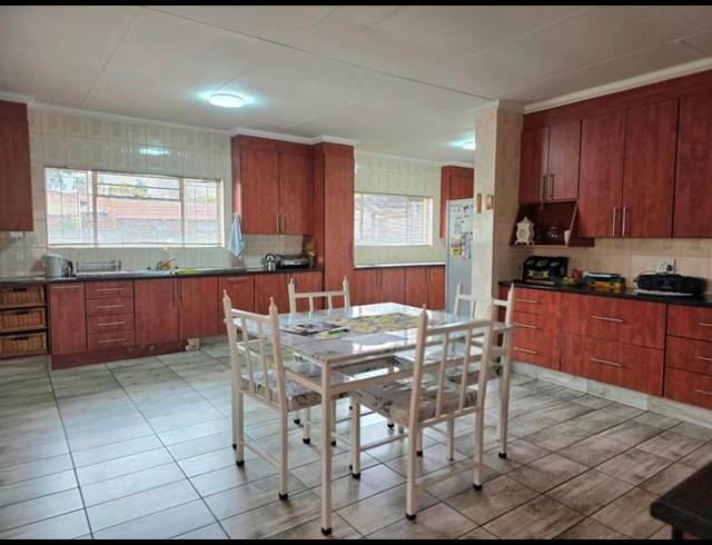 3 BEDROOM HOUSE FOR SALE IN KLIPPOORTJIE